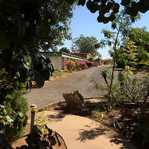 *** Motel Inland Oasis Australia